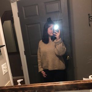 Meet your Posher, Mallory